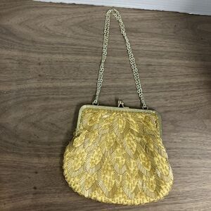Gold‎ Colored Coin Purse With Chain Strap